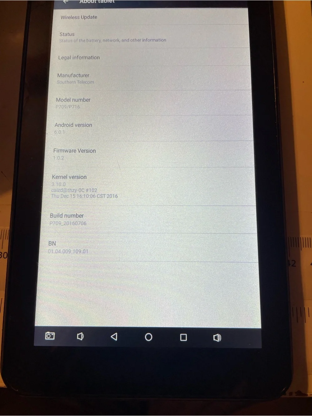 Polaroid Black Tablet with Vibrant Color Display
